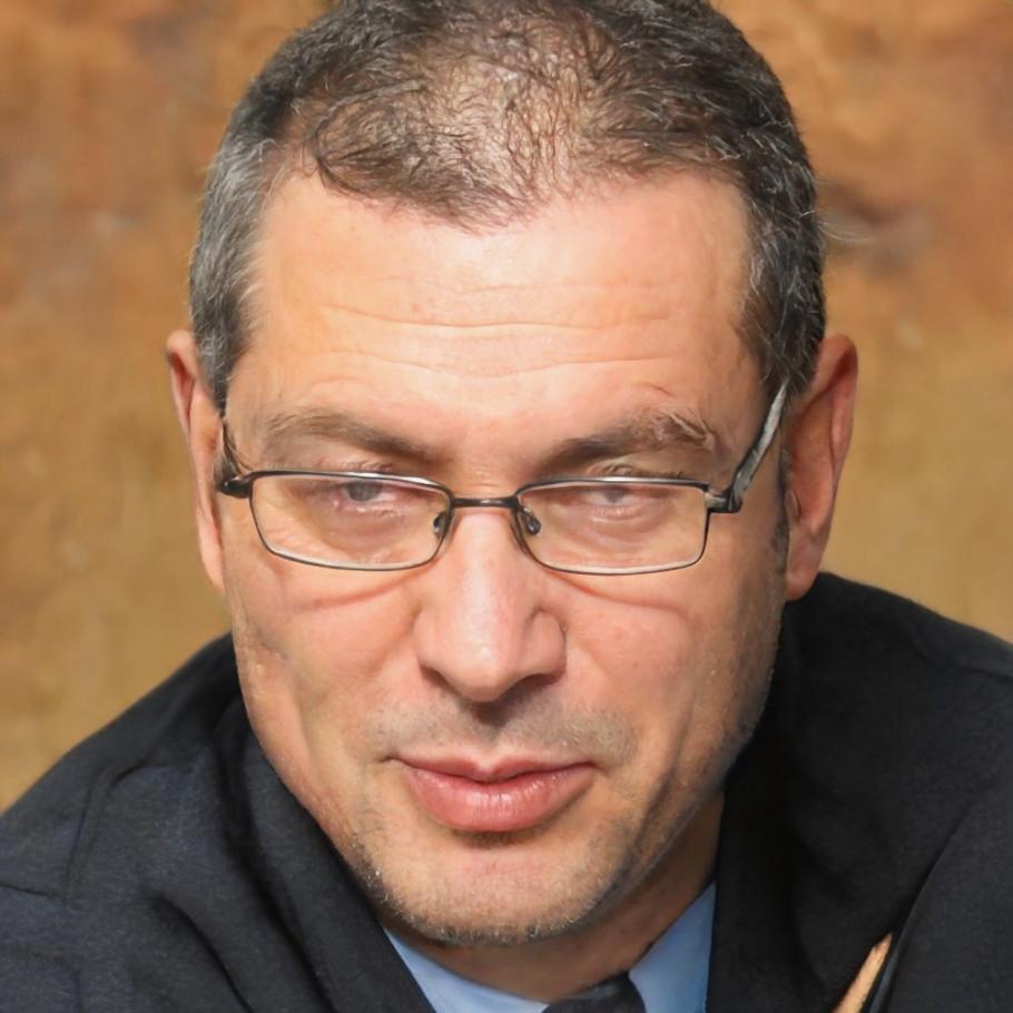 Kieran Blackwood, Lead Financial Strategist